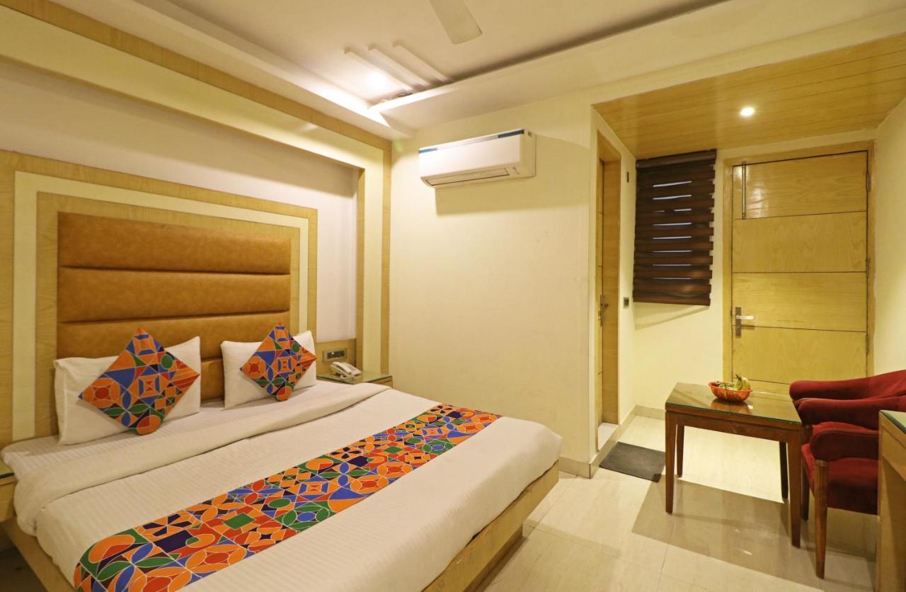 The Mohit Guest House - New Delhi Railway Station - Paharganj Exterior foto