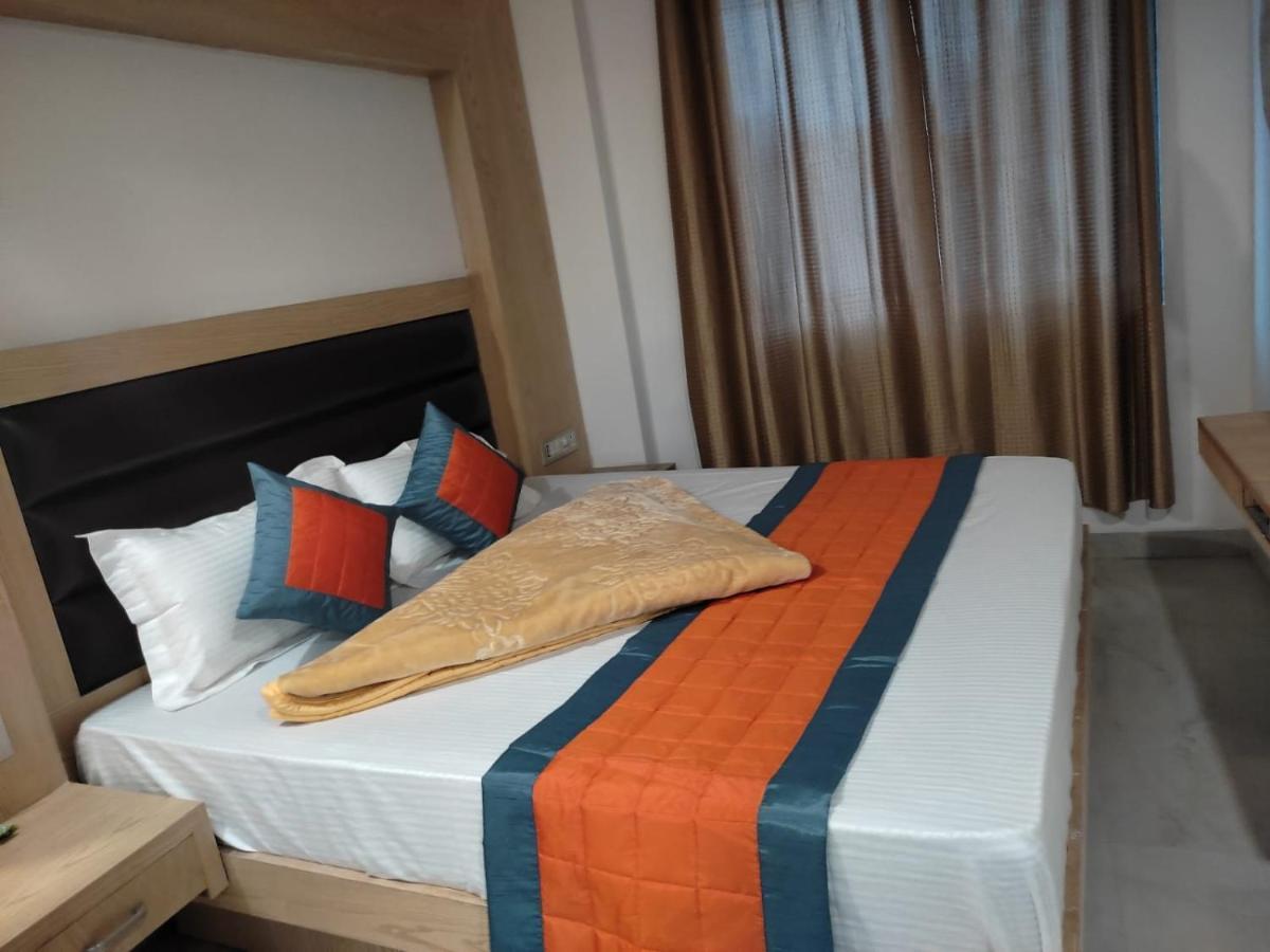 The Mohit Guest House - New Delhi Railway Station - Paharganj Exterior foto