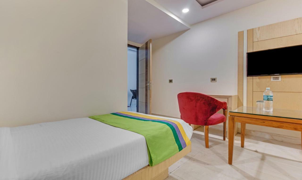 The Mohit Guest House - New Delhi Railway Station - Paharganj Exterior foto